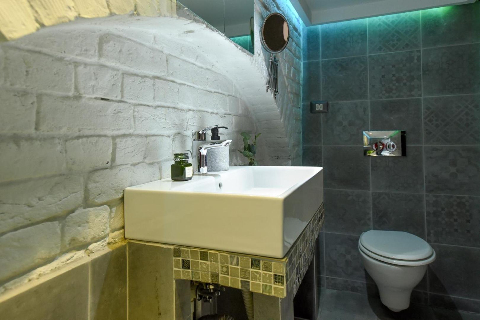 Central Comfort - Duplex-Style Studios On Regina Elisabeta Bucharest Room photo